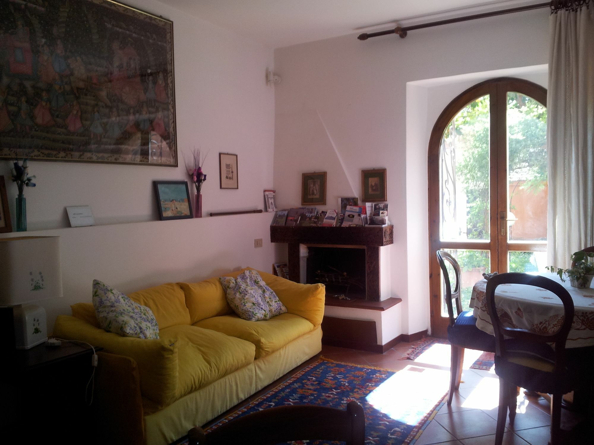 Al Giardino Di Alice Bed & Breakfast Perugia Eksteriør bilde